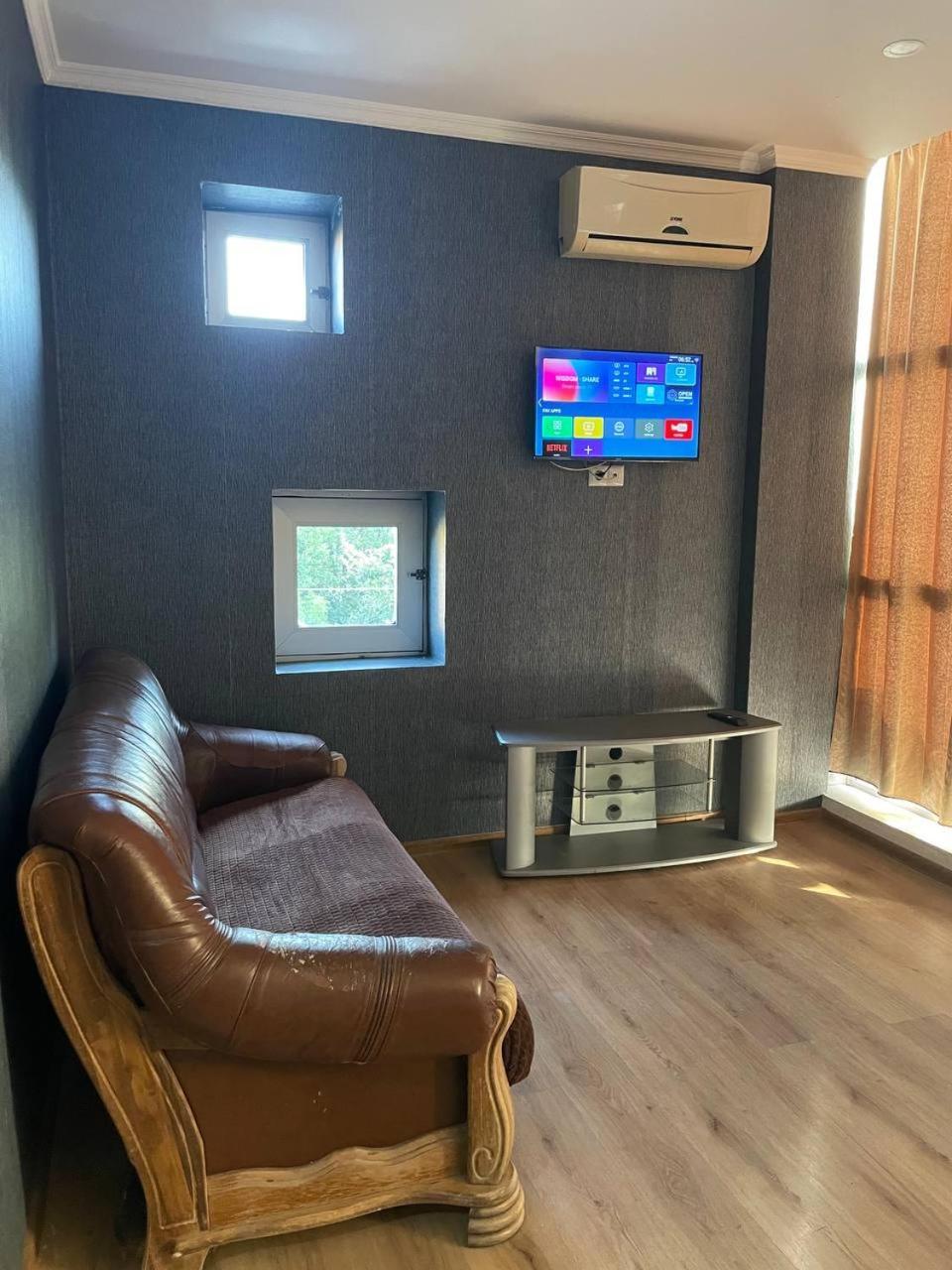 Hotel Like Tbilisi Buitenkant foto