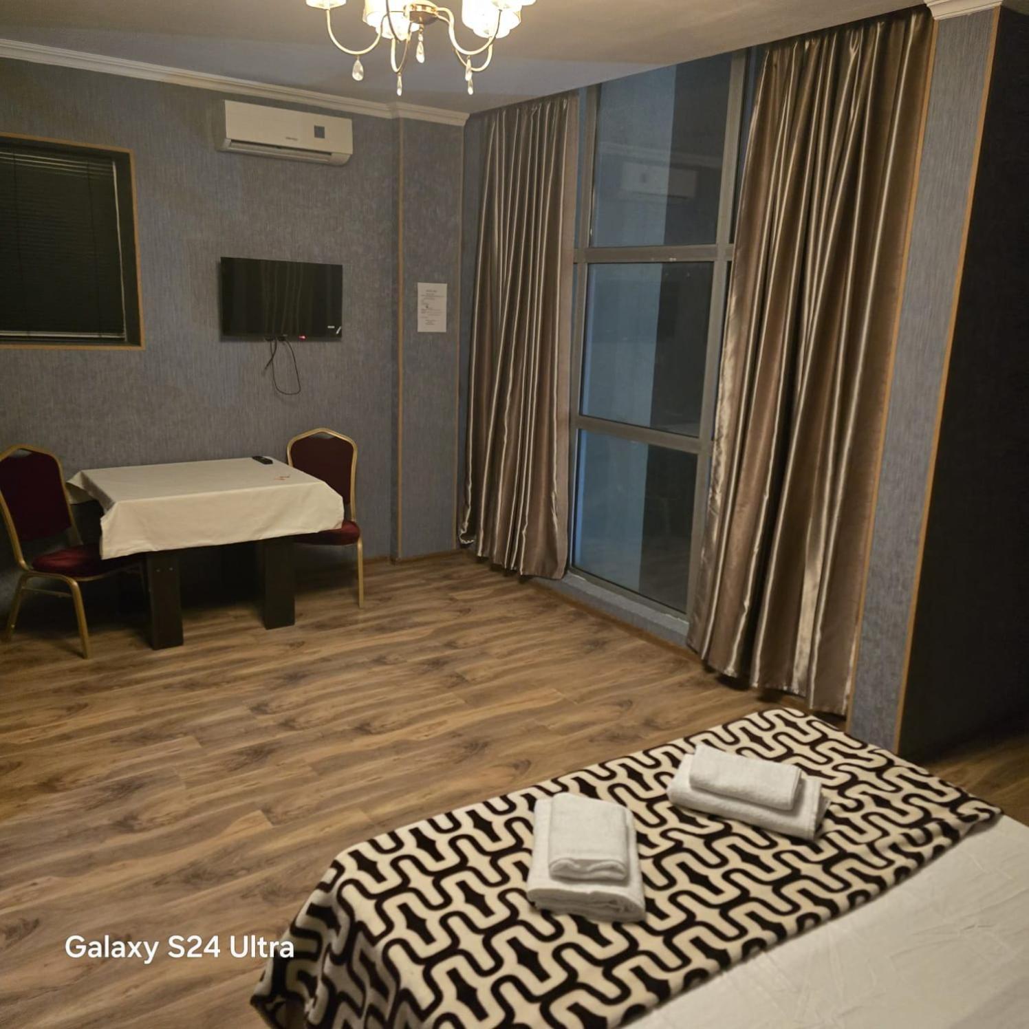 Hotel Like Tbilisi Buitenkant foto